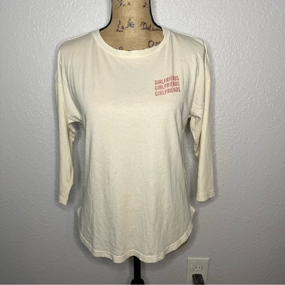Mate the Label Womens size S White Girlfriends Devi Crew 3/4 Sleeve Top Organic